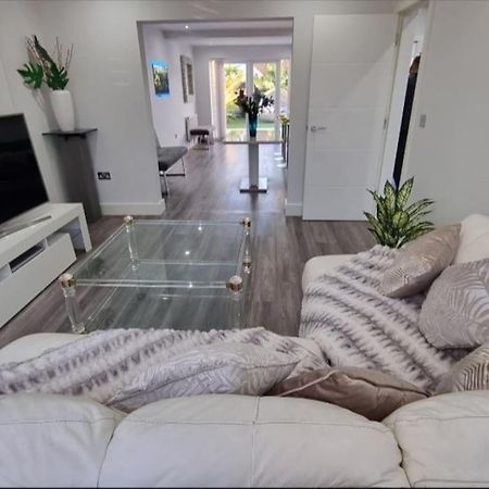 Northbourne House Villa Ferndown Buitenkant foto
