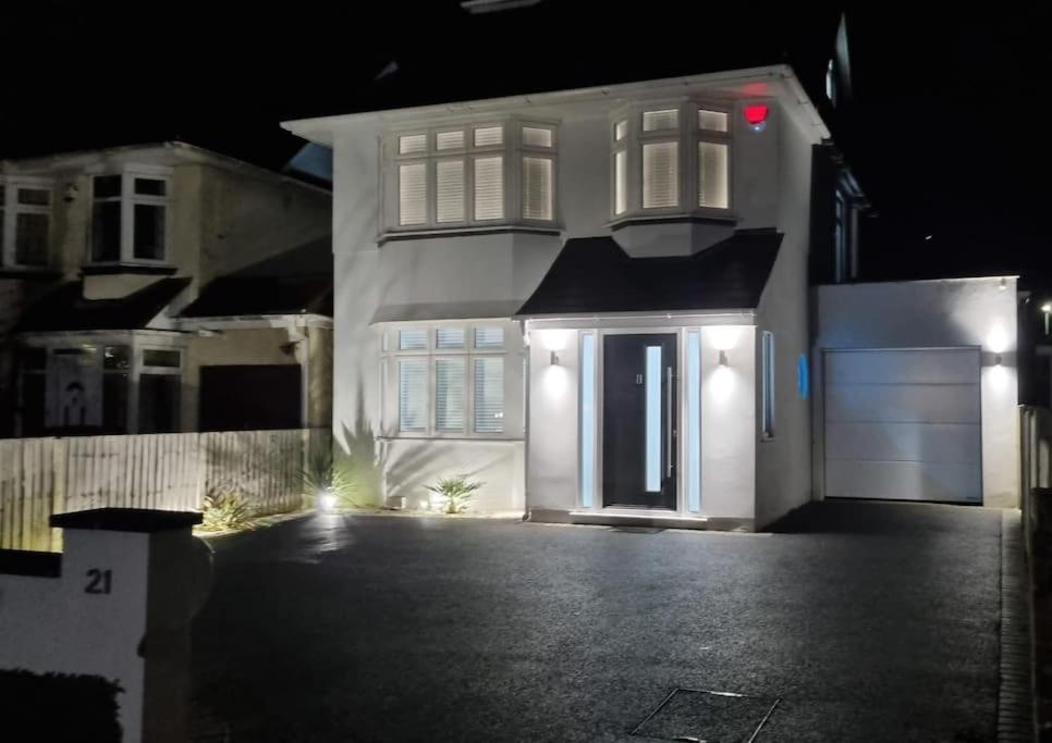 Northbourne House Villa Ferndown Buitenkant foto